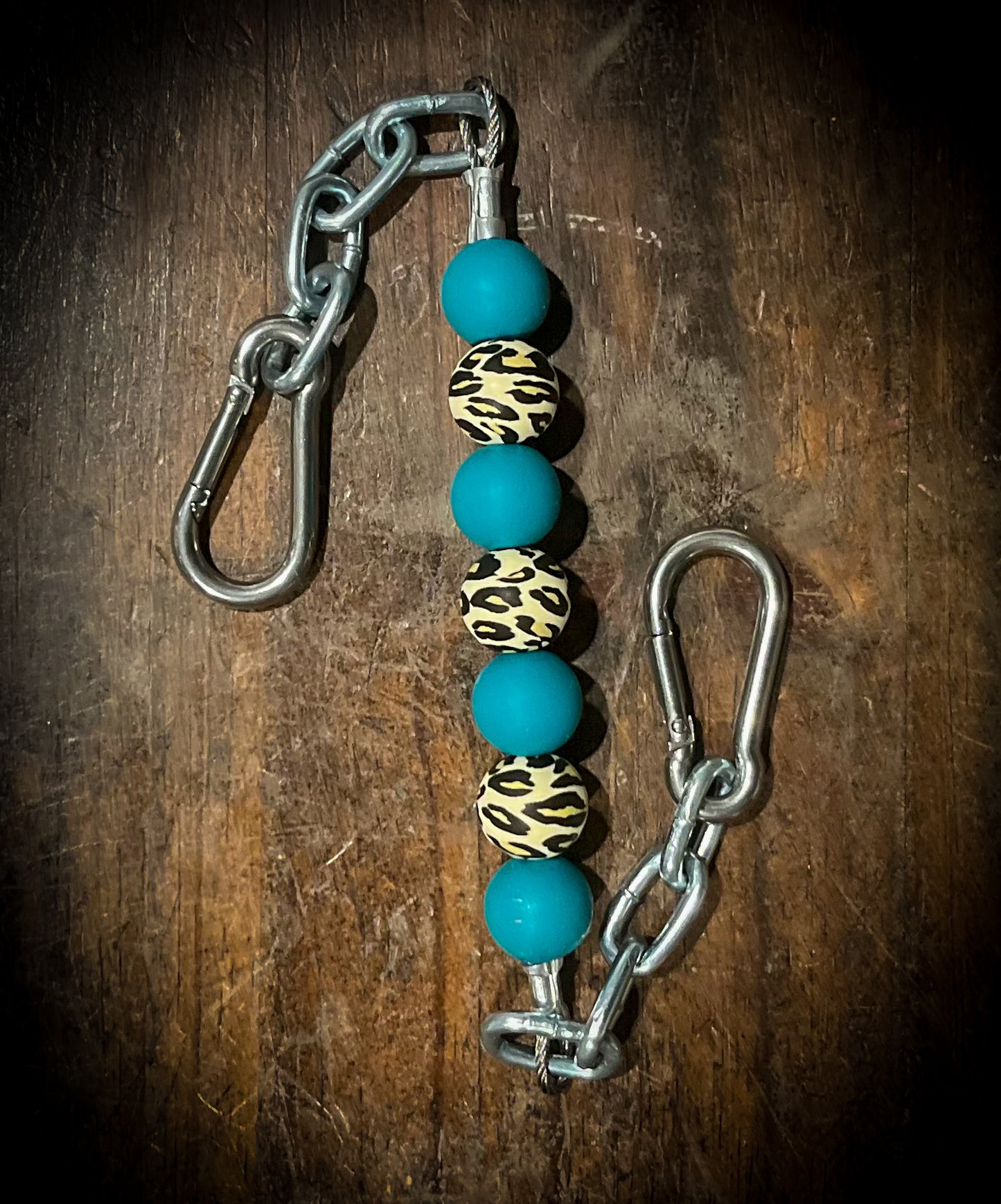 Leopard Comfort Curb