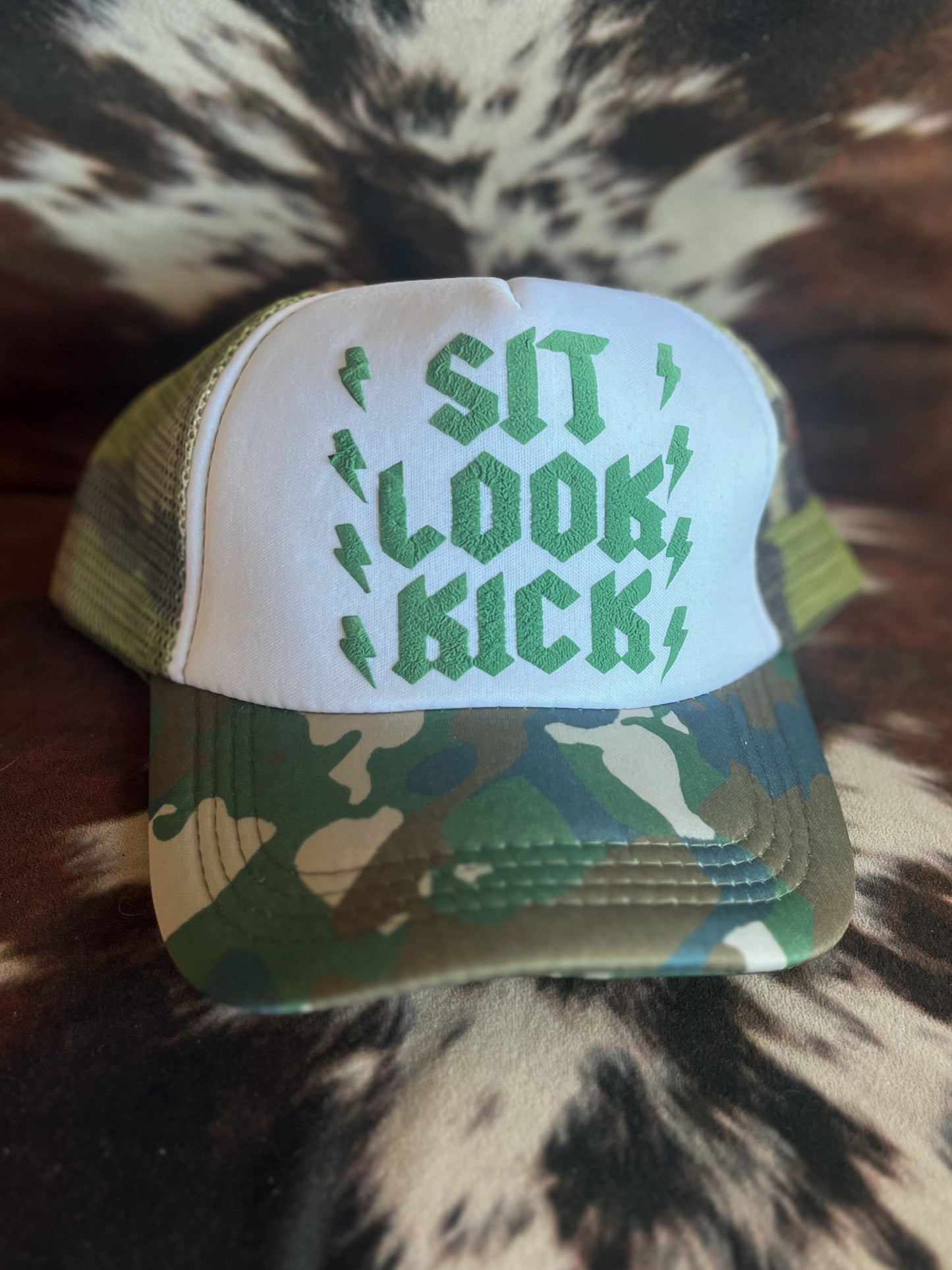 Sit! Look! Kick!